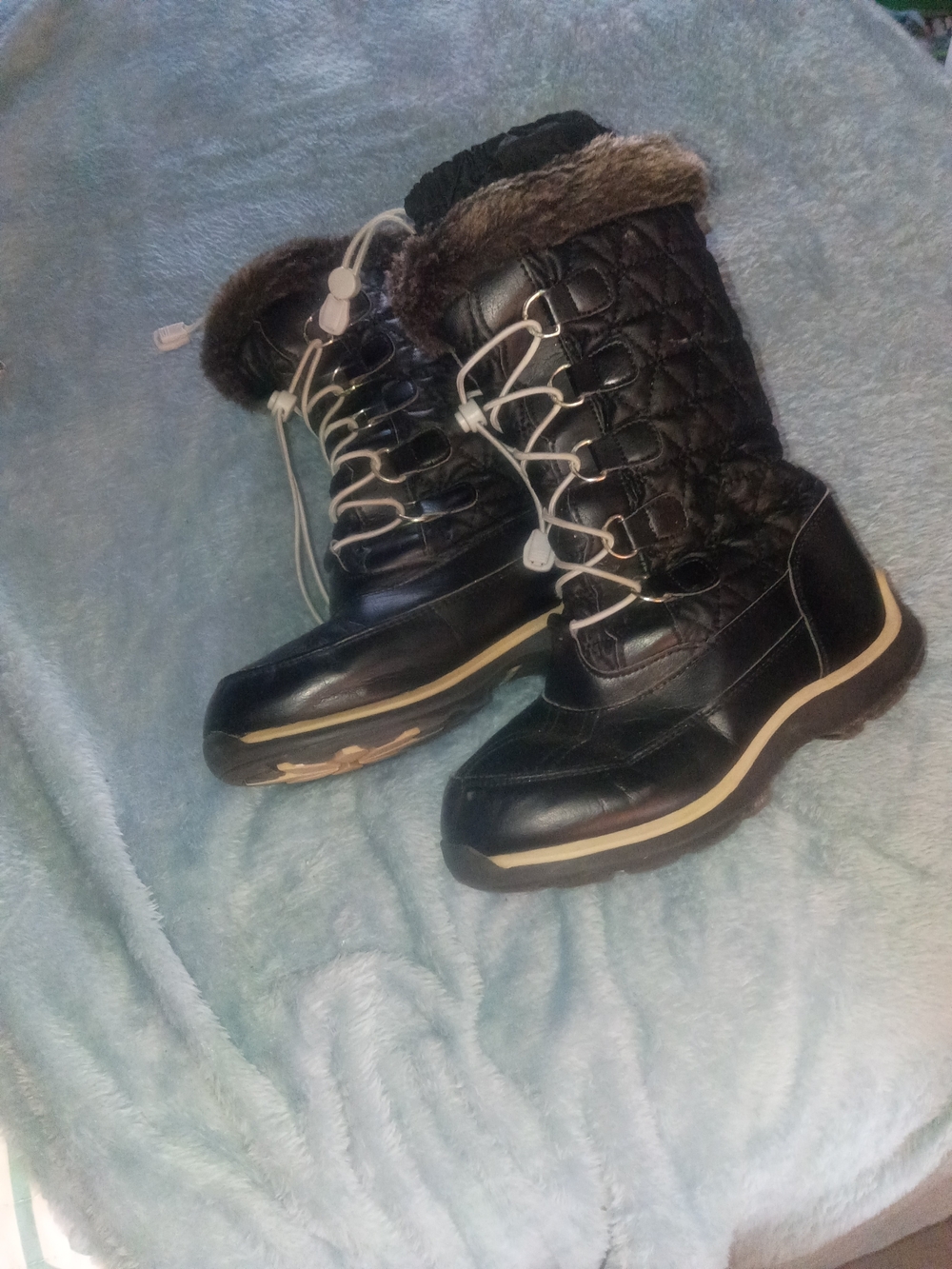 Women’s Black Faux-Fur Winter Snow Boots